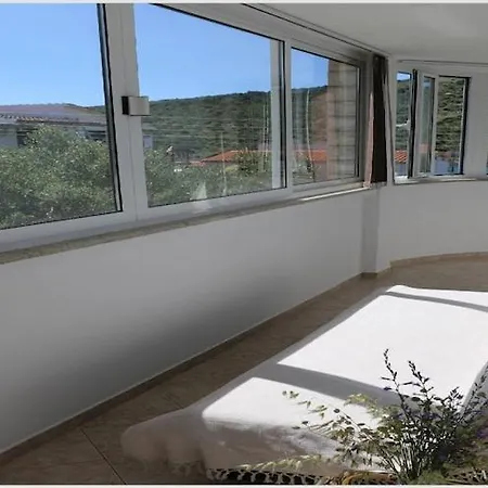 Apartman Juras - With Loggia Ana