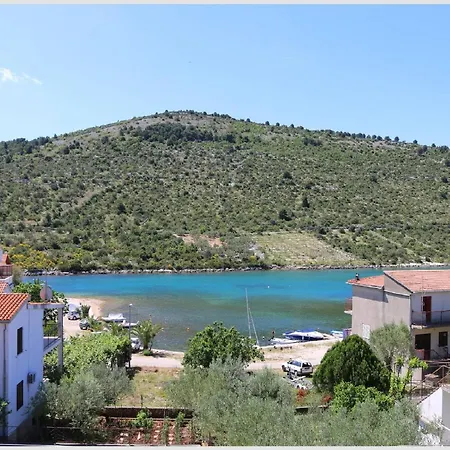 Apartman Juras - With Loggia Ana