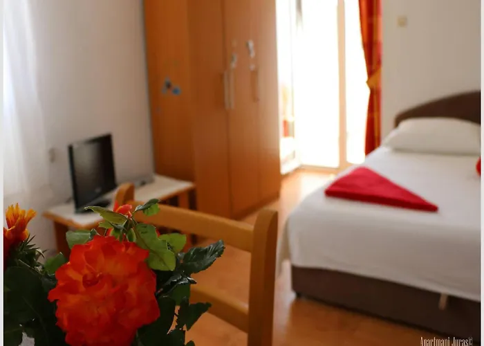 Juras - With Loggia Ana *